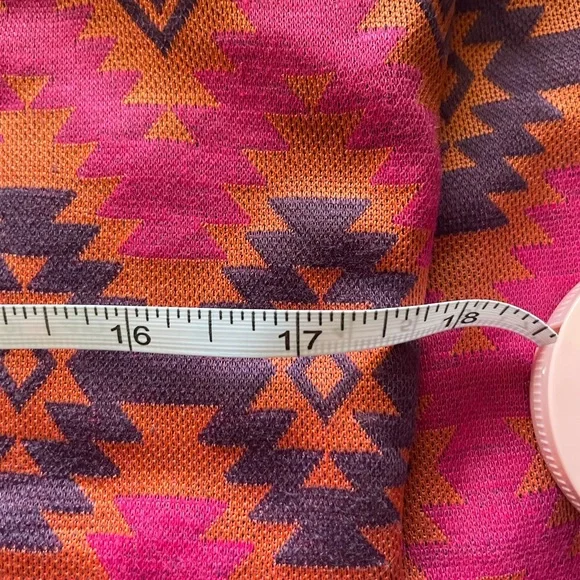 LuLaRoe Women’s Size 2XL Cassie Aztec Patterned Skirt - Picture 8 of 10